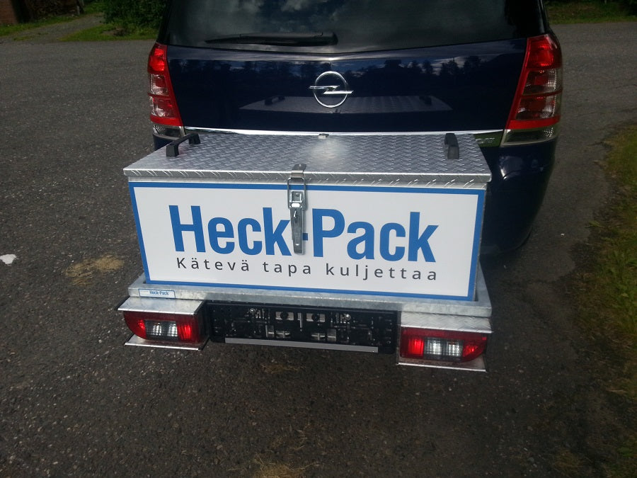 Valaisinsarja kiinnitettynä Heck-Packiin